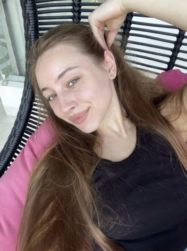 aec8b1f2-ddce-4b83-b7e8-99a8b2455610.jpg